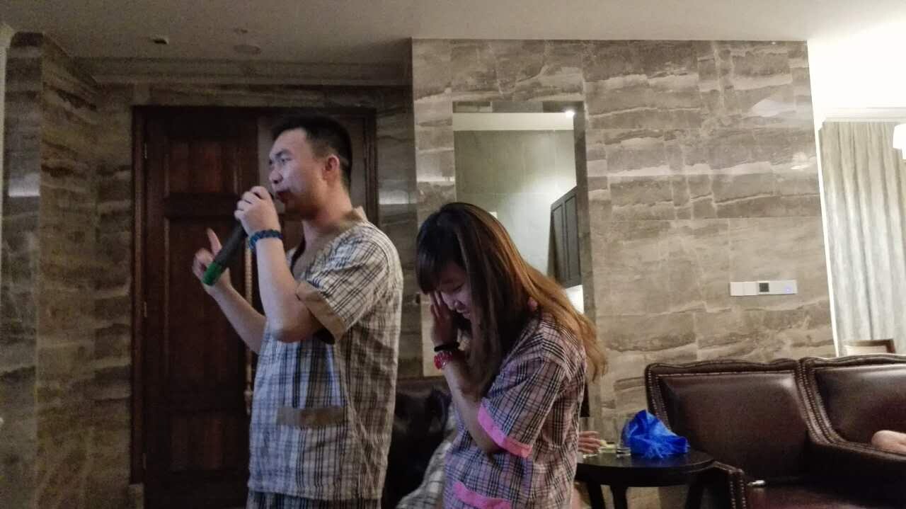 年衣年会，《分飞燕》